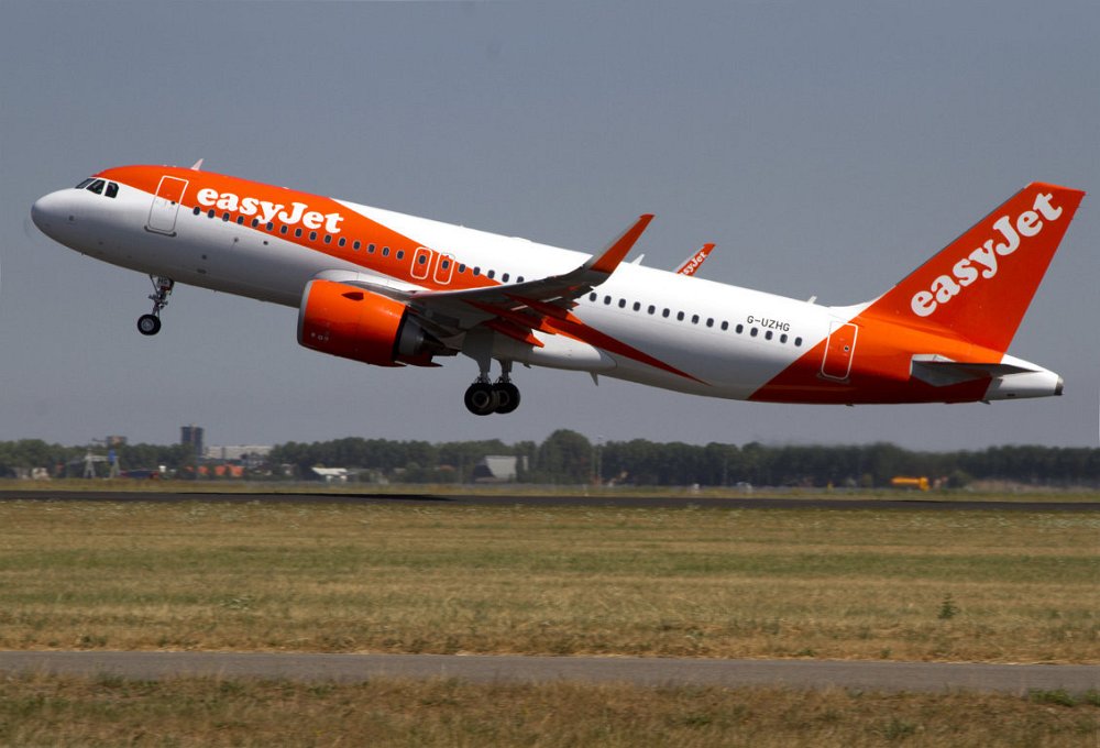 easyjet2  